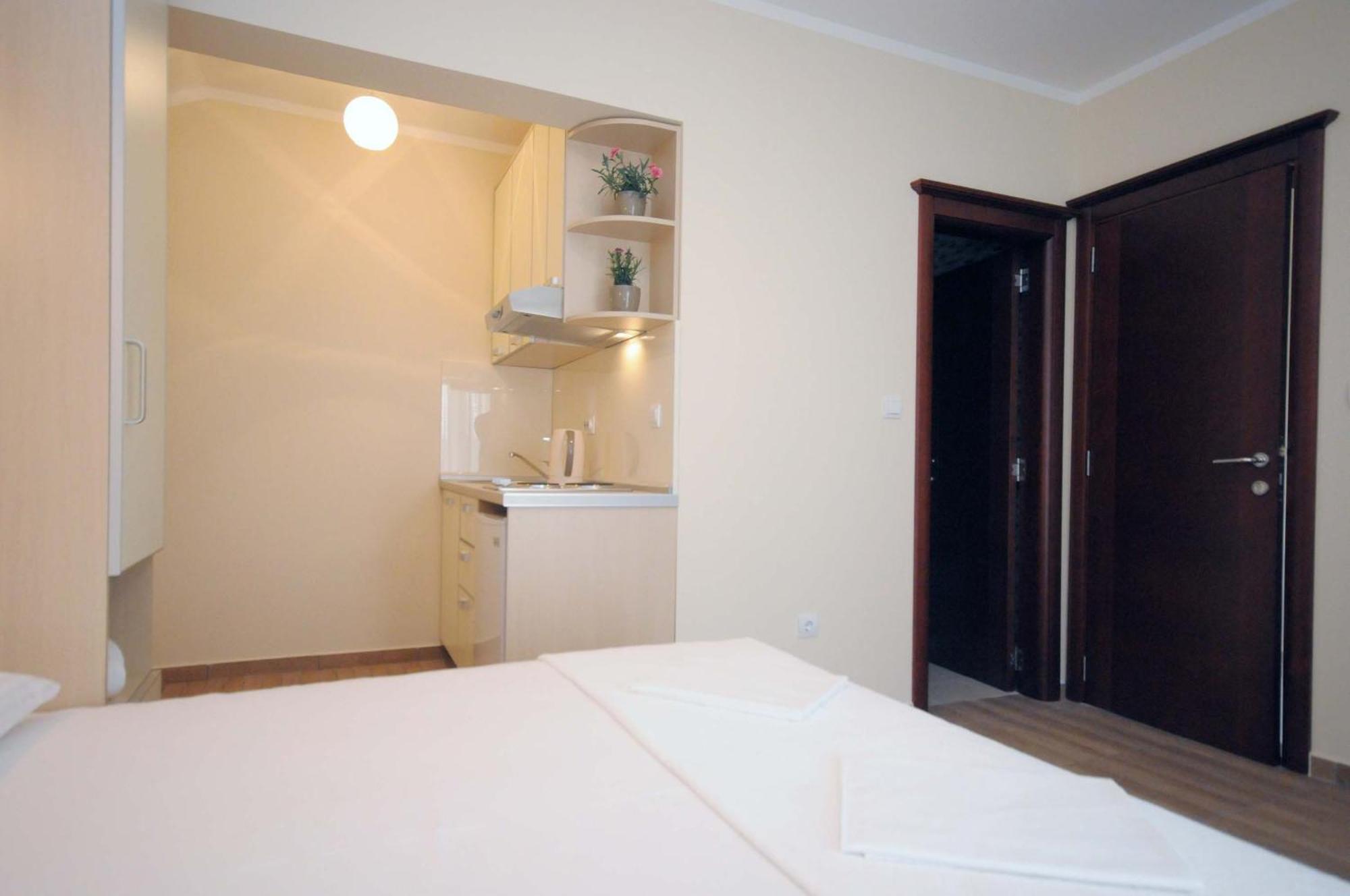 Apartments Royal Μπούντβα Δωμάτιο φωτογραφία