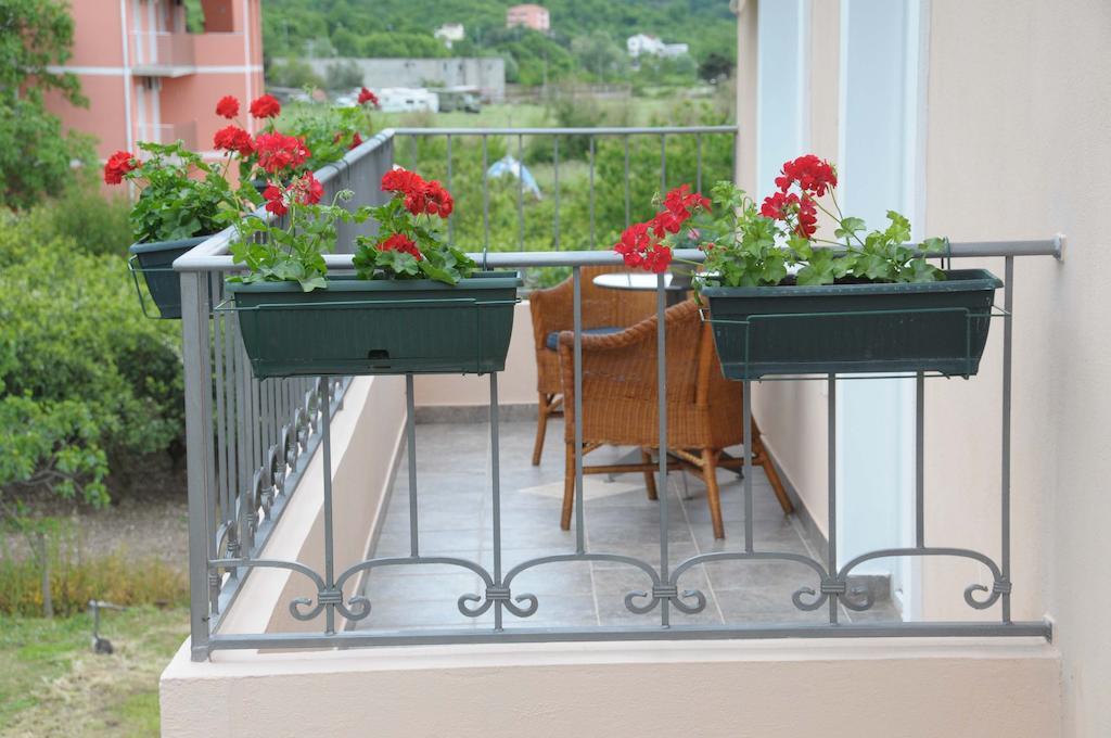 Apartments Royal Μπούντβα Δωμάτιο φωτογραφία
