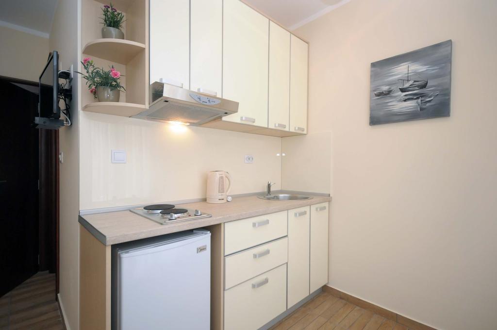 Apartments Royal Μπούντβα Δωμάτιο φωτογραφία