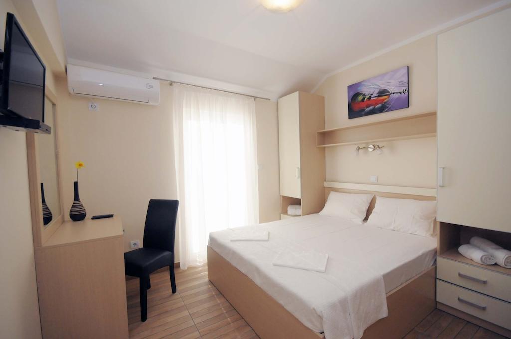 Apartments Royal Μπούντβα Δωμάτιο φωτογραφία